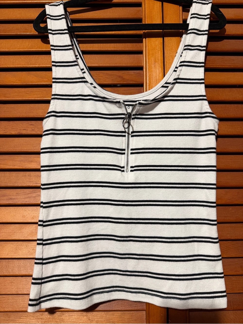 Aeropostale Y2K Striped Tank Top Women’s M Black White Zip Front